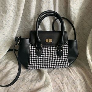 Black & White Crossbody bag